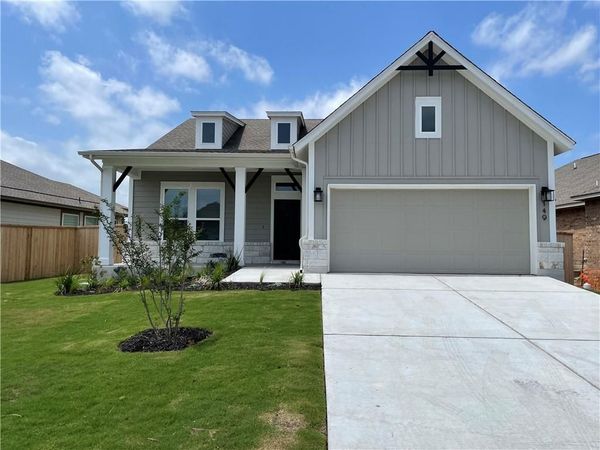 149 Patrick Herndon DR, Bastrop, TX 78602
