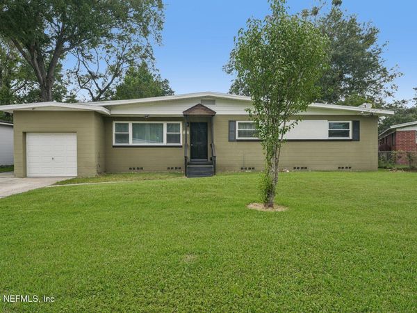 6549 LOU Drive S, Jacksonville, FL 32216