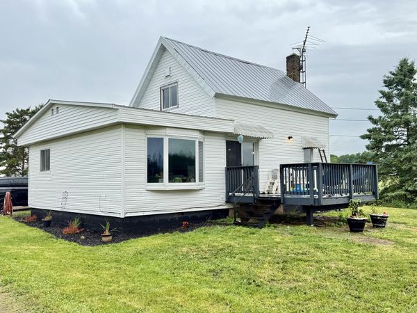 6132 M-129, Sault Ste Marie, MI 49783