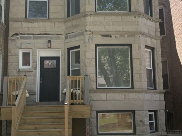 4421 W Monroe Street , Chicago, IL 60624
