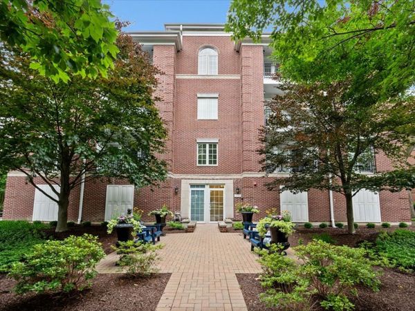 2536 Mcdaniel Avenue , Unit 402, Evanston, IL 60201