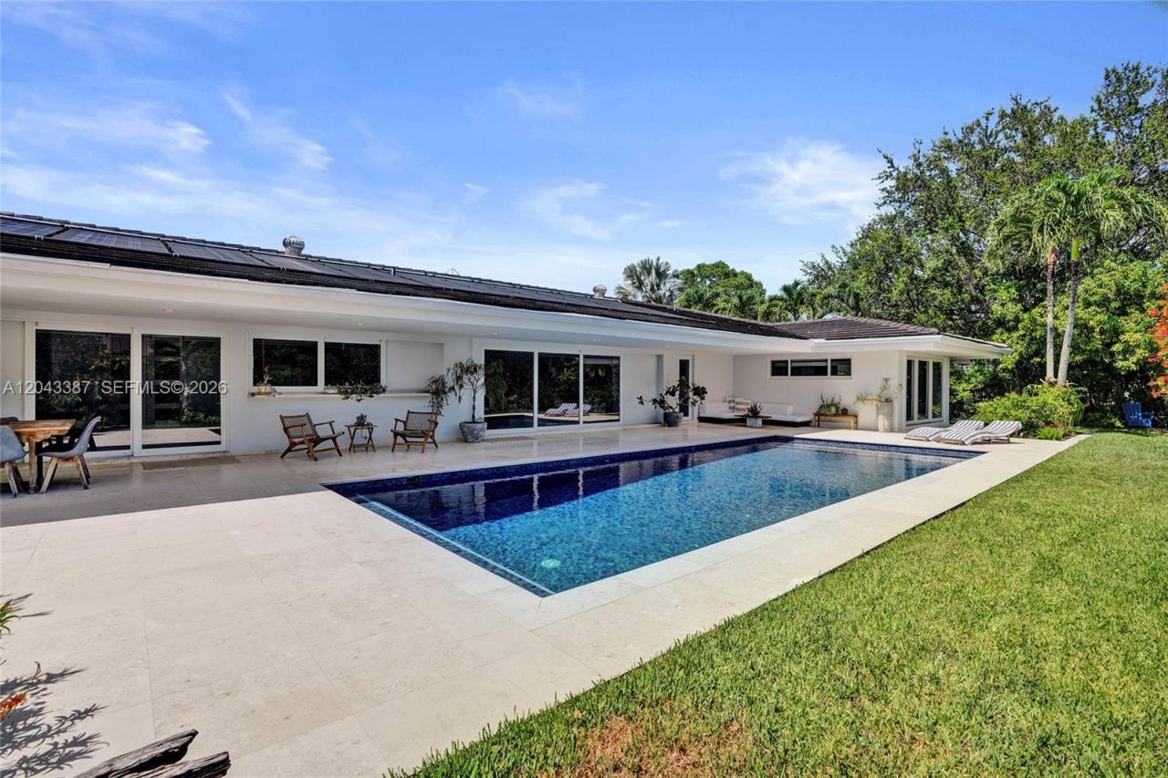 7820 SW 134th St , Pinecrest, FL 33156 Photo