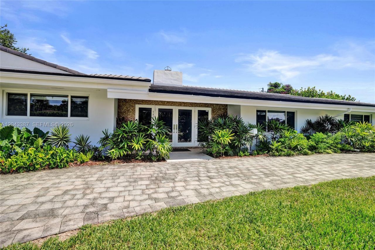 7820 SW 134th St , Pinecrest, FL 33156 Photo