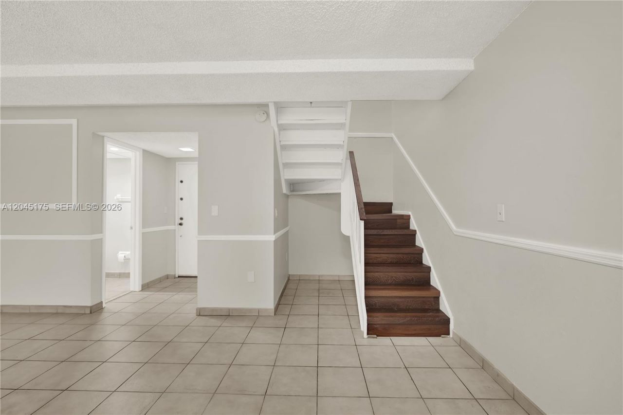 9390 W Flagler St, Unit 218F, Miami, FL 33174 Photo