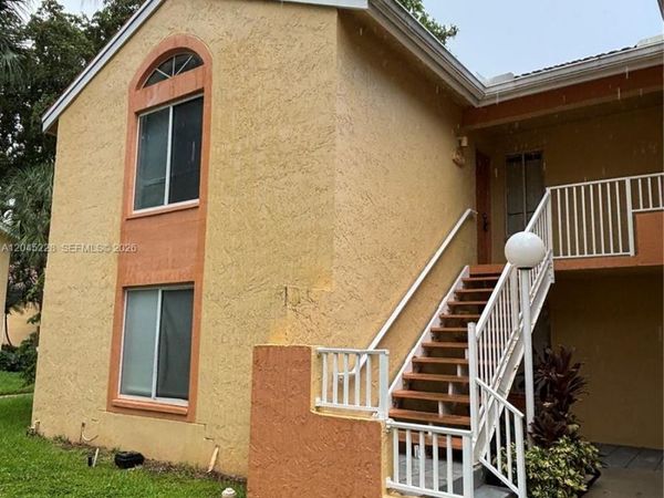 1040 Coral Club Dr, Unit 1040, Coral Springs, FL 33071