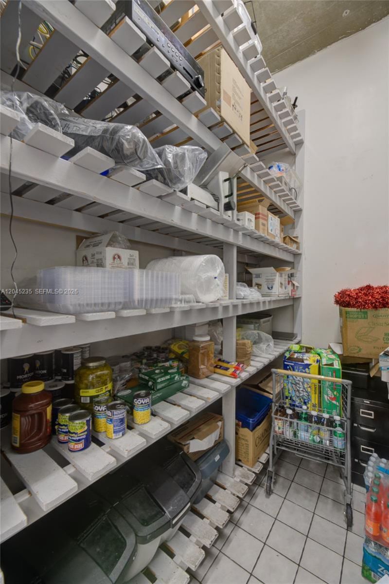 CafÃ© For Sale In South Miami Area , South Miami, FL 33143 Photo