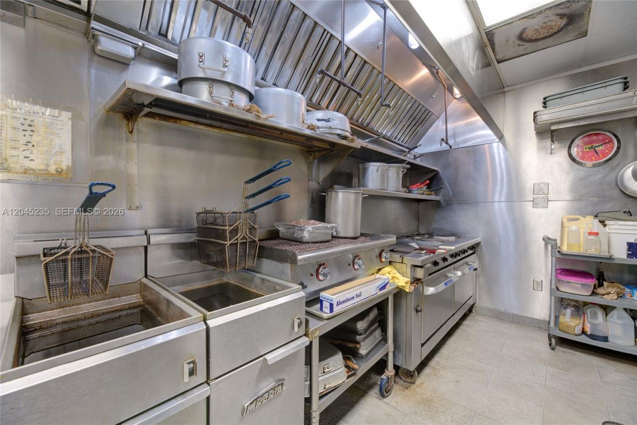 CafÃ© For Sale In South Miami Area , South Miami, FL 33143 Photo