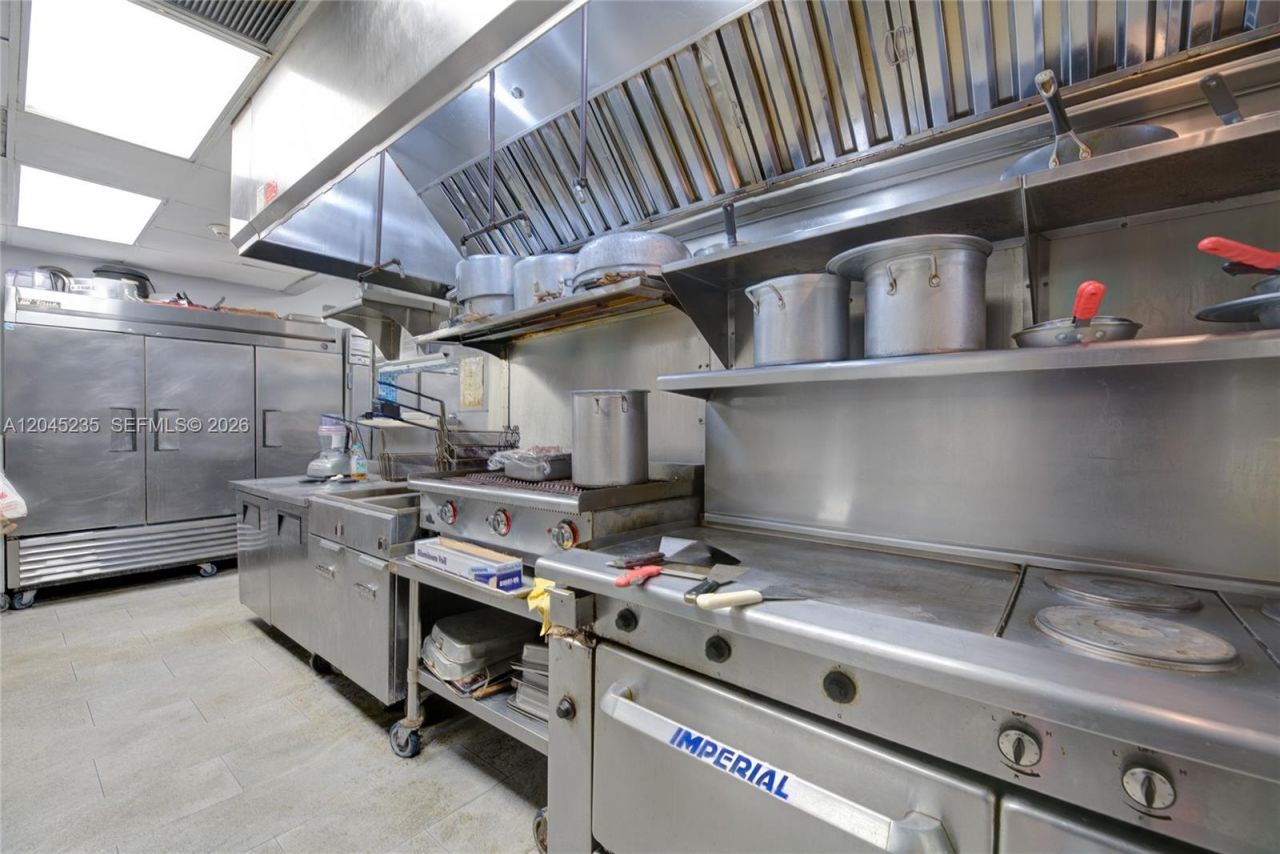 CafÃ© For Sale In South Miami Area , South Miami, FL 33143 Photo