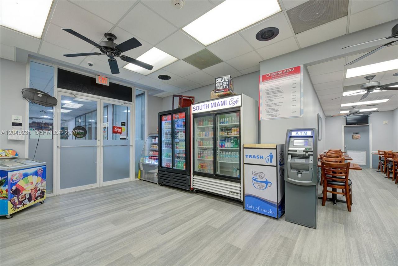 CafÃ© For Sale In South Miami Area , South Miami, FL 33143 Photo