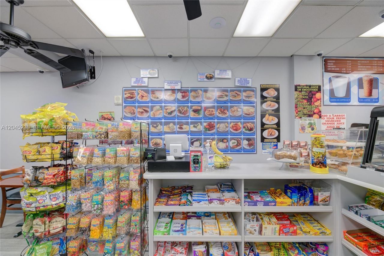 CafÃ© For Sale In South Miami Area , South Miami, FL 33143 Photo