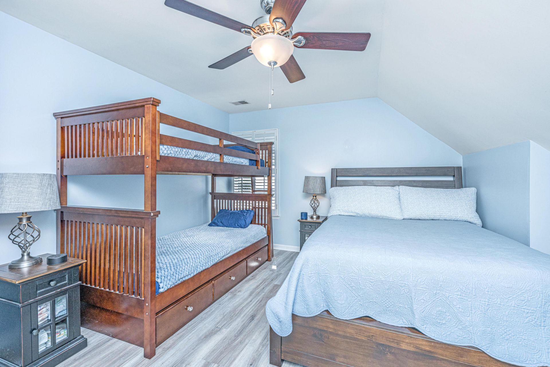 2080 Kings Gate Lane Photo 25