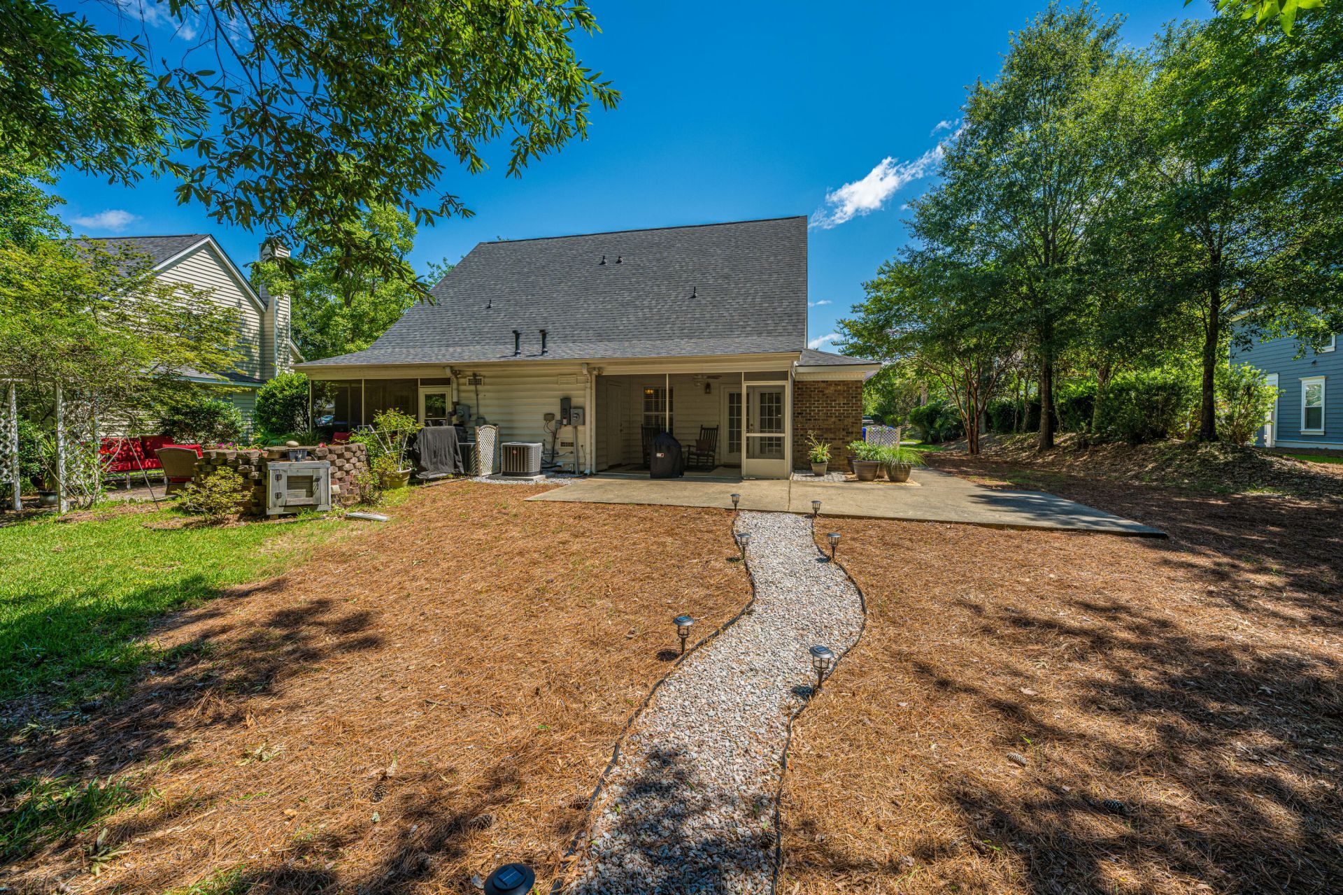 2080 Kings Gate Lane Photo 32
