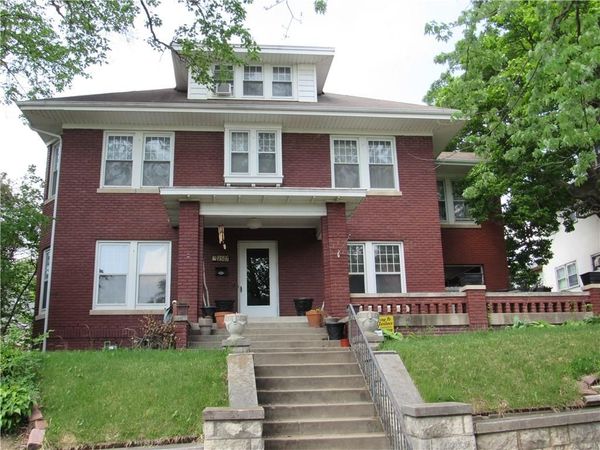 2507 Francis Street, St Joseph, MO 64501