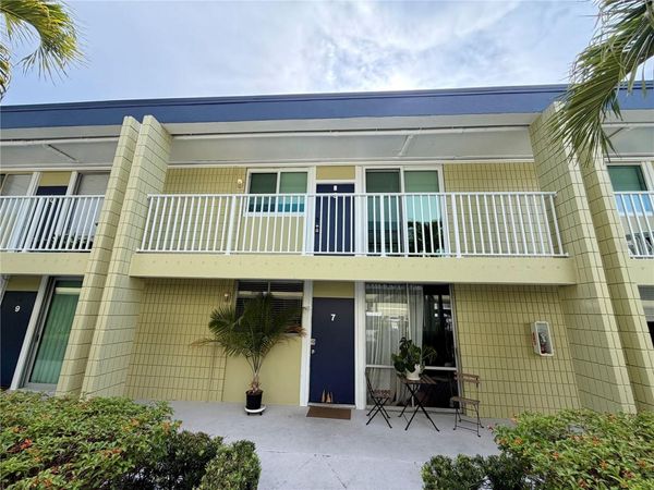 1301 S HOWARD AVENUE , Unit C8, TAMPA, FL 33606