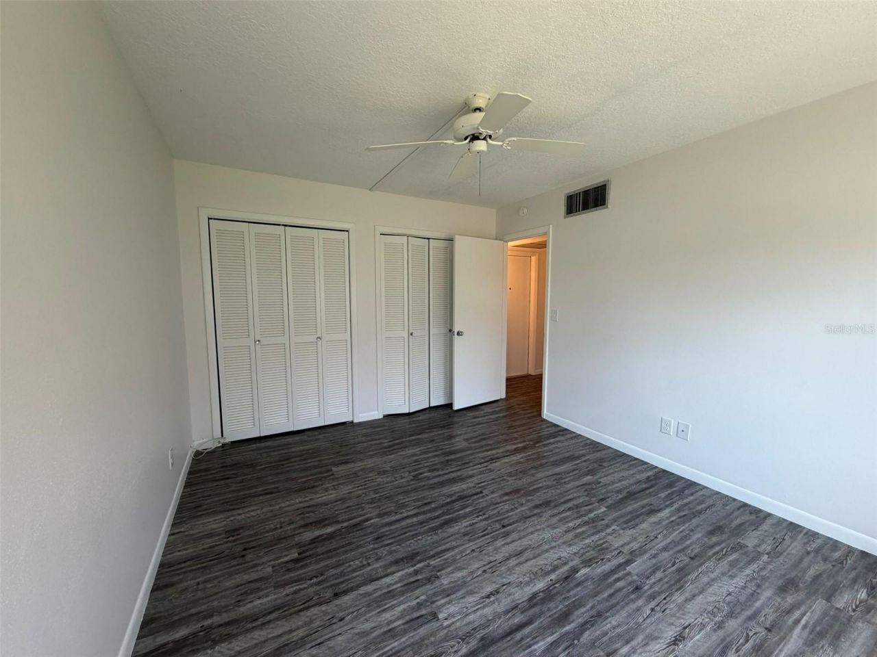 7153 W Country Club Dr N , Unit 145, Sarasota, FL 34243 Photo