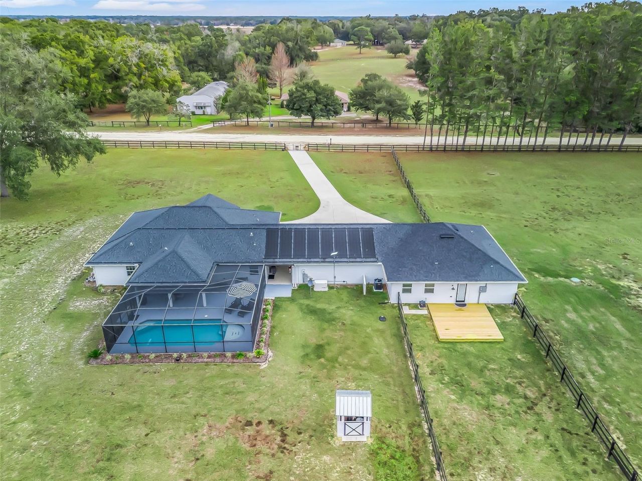 6570 SE 175th Court, Morriston, FL 32668 Photo