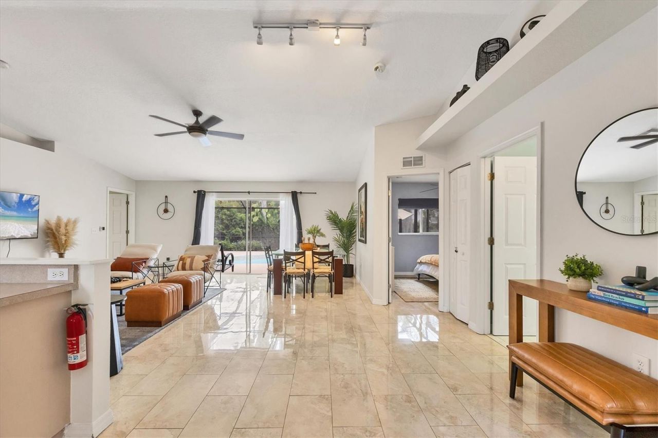 2445 Apache Street, Sarasota, FL 34231 Photo