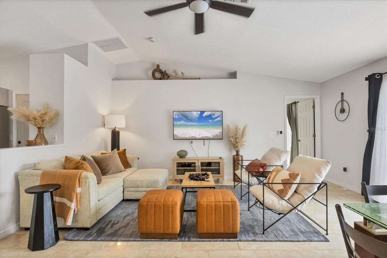 2445 Apache Street, Sarasota, FL 34231 Photo