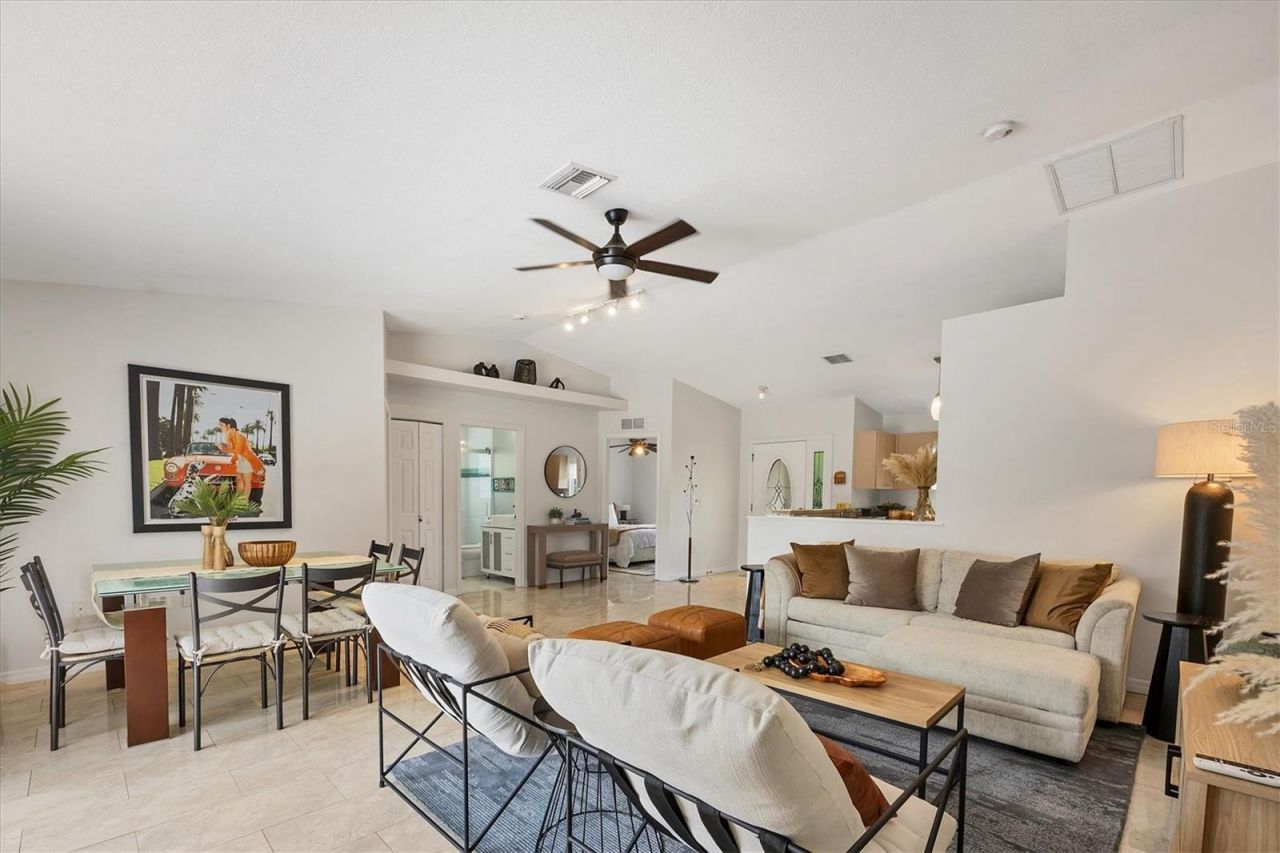 2445 Apache Street, Sarasota, FL 34231 Photo
