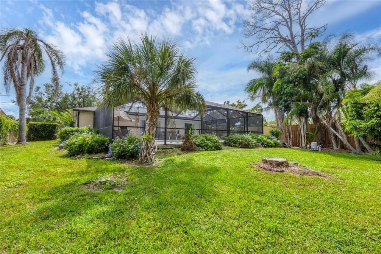 2445 Apache Street, Sarasota, FL 34231 Photo