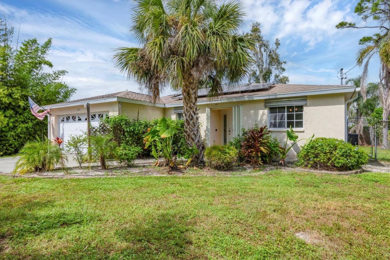 2445 Apache Street, Sarasota, FL 34231 Photo