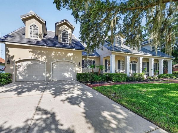 900 BRIGHTWATER CIRCLE, MAITLAND, FL 32751
