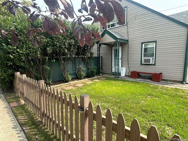 272 Lincoln Boulevard , Long Beach, NY 11561