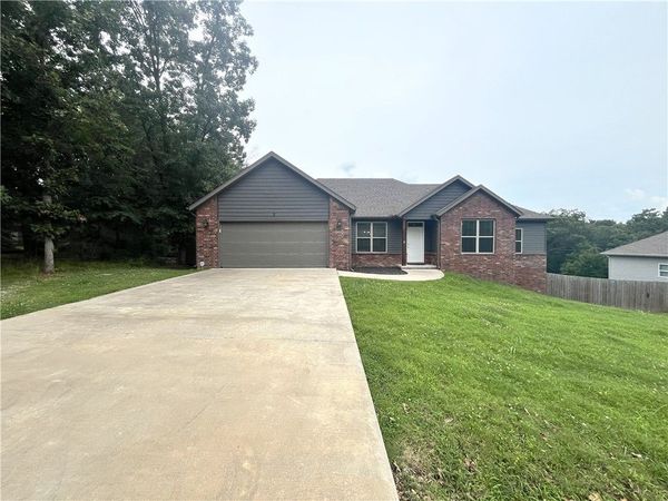 3 Mallow Lane, Bella Vista, AR 72714