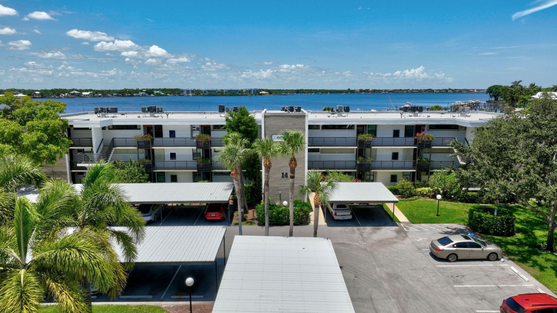 1950 SW Palm City Road, Unit 14-304, Stuart, FL 34994 Photo