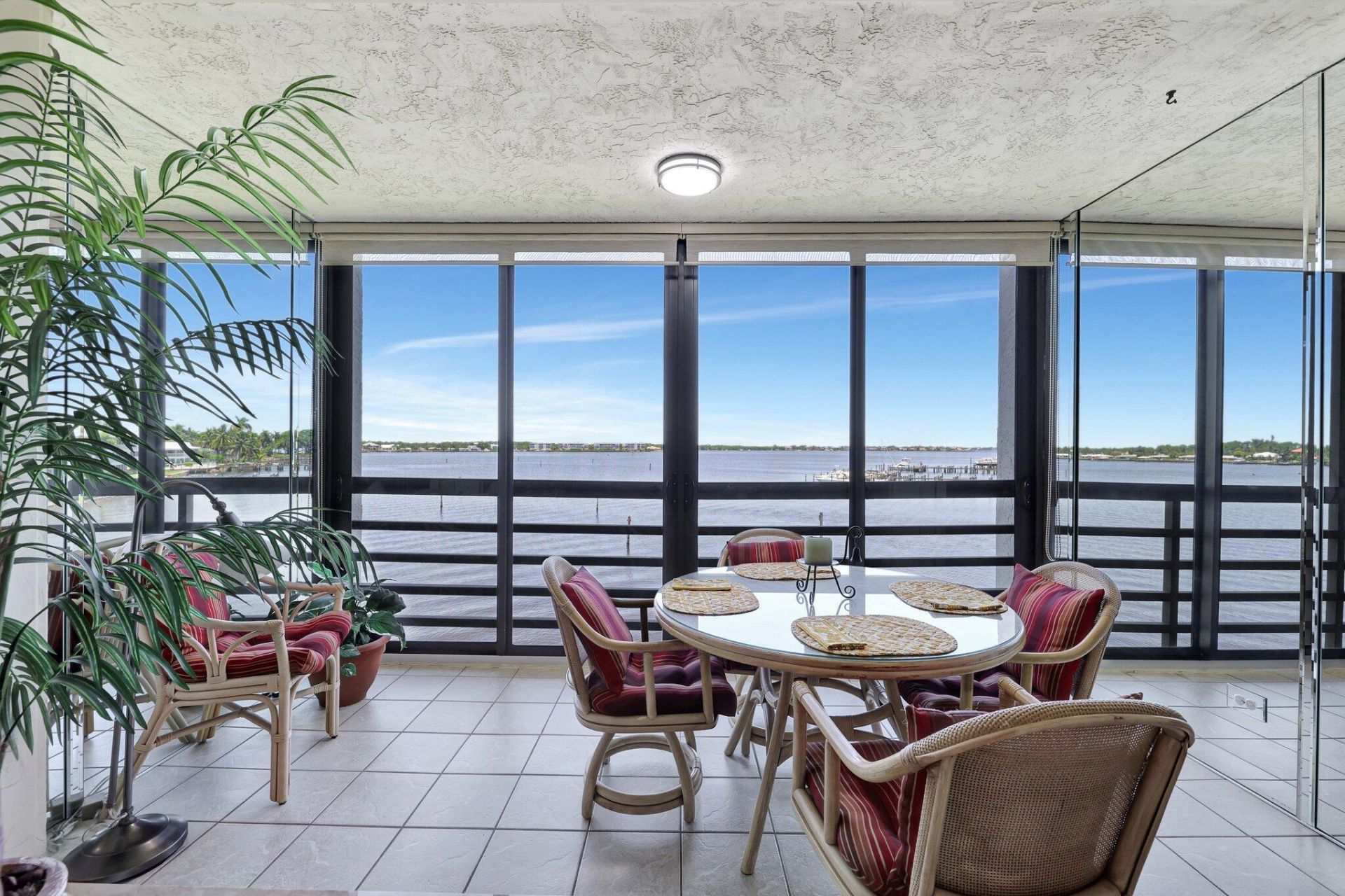 1950 SW Palm City Road, Unit 14-304, Stuart, FL 34994 Photo