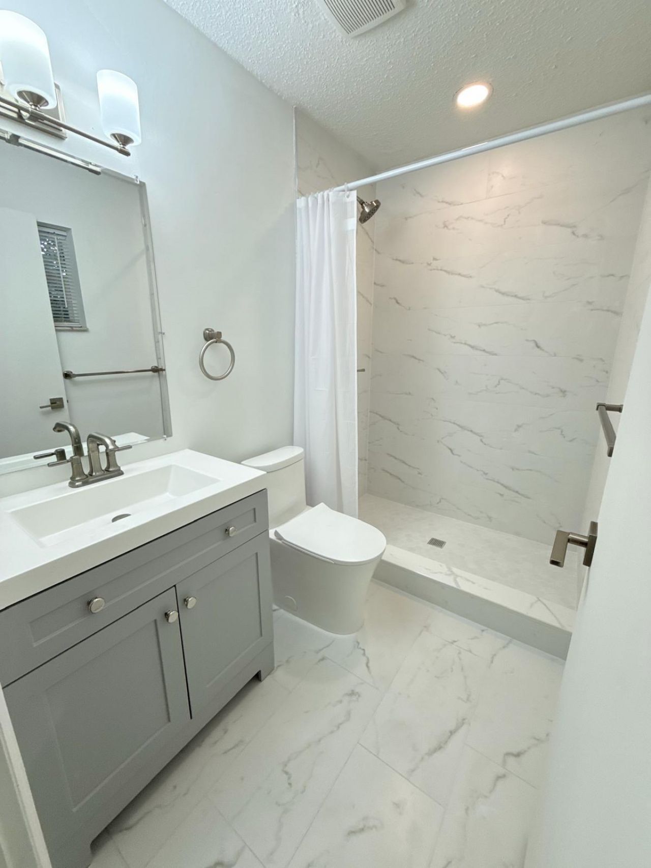 2630 W 28th Street, Riviera Beach, FL 33404 Photo