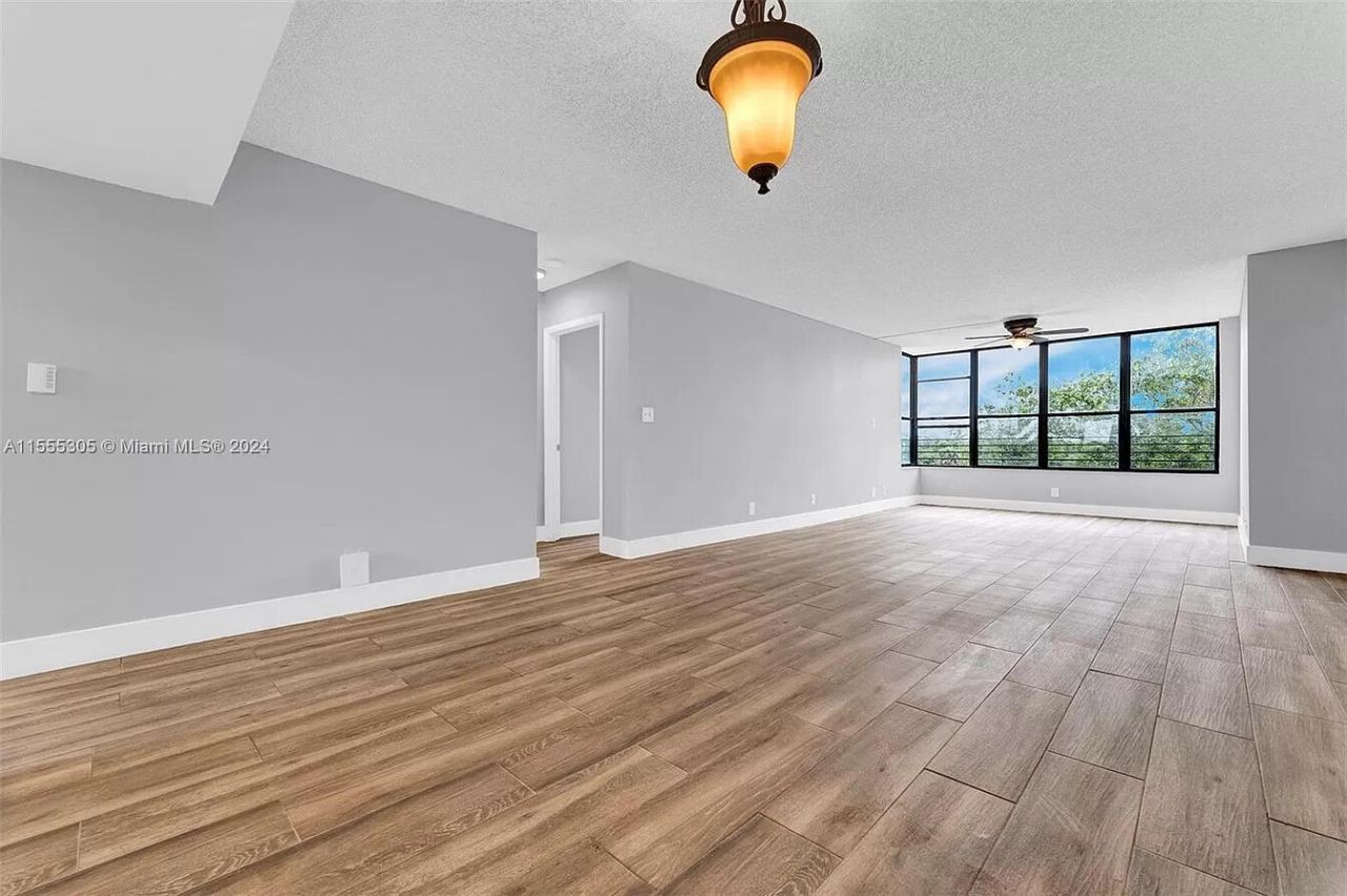 2767 Carambola Circle S, Unit 401, Coconut Creek, FL 33066 Photo