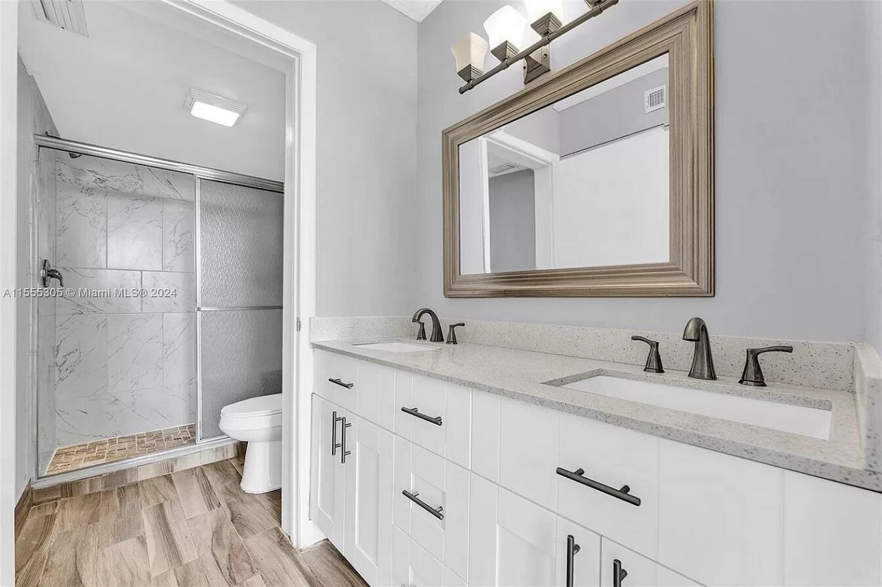 2767 Carambola Circle S, Unit 401, Coconut Creek, FL 33066 Photo