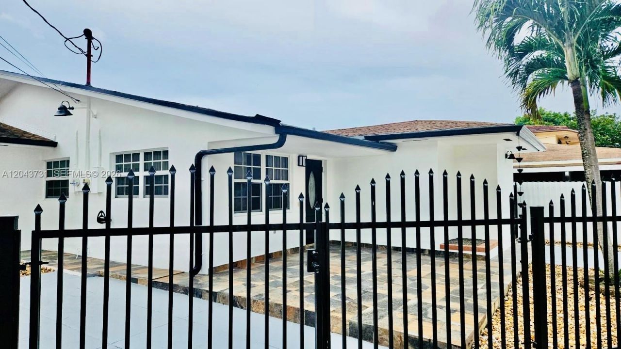 3180 SW 25th Ter , Unit 1, Miami, FL 33133 Photo