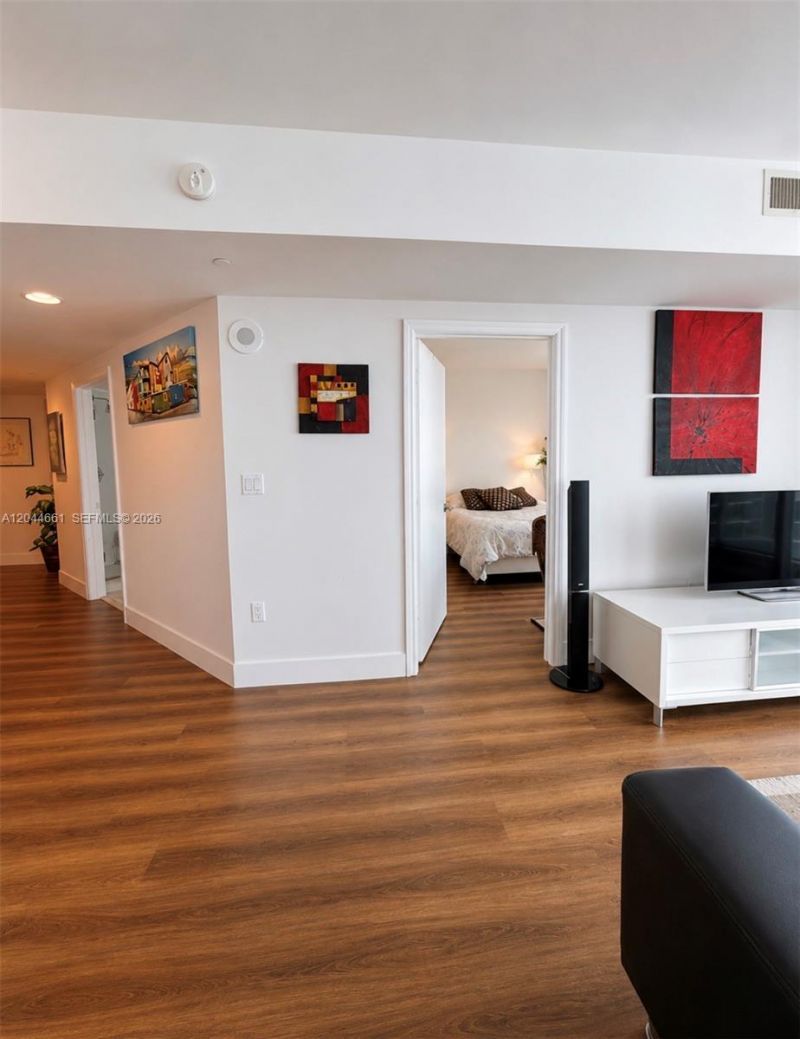 55 SE 6th St , Unit 2802, Miami, FL 33131 Photo