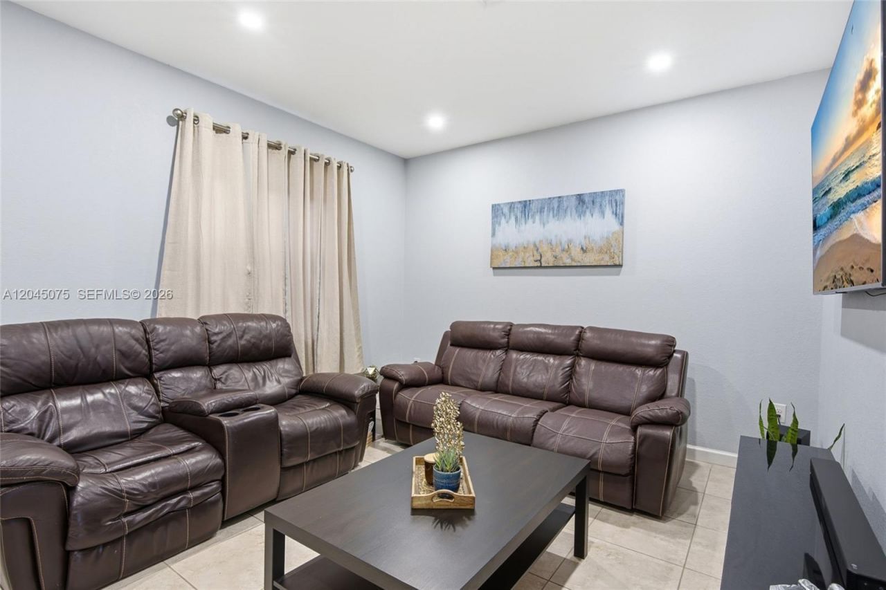 540 SE 32nd Ave , Homestead, FL 33033 Photo