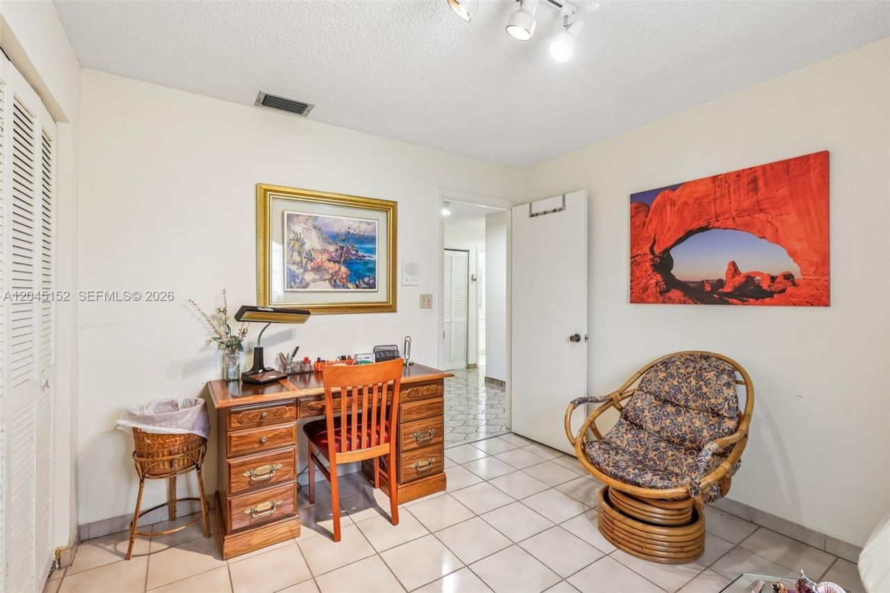 13394 SW 1st Ter , Miami, FL 33184 Photo