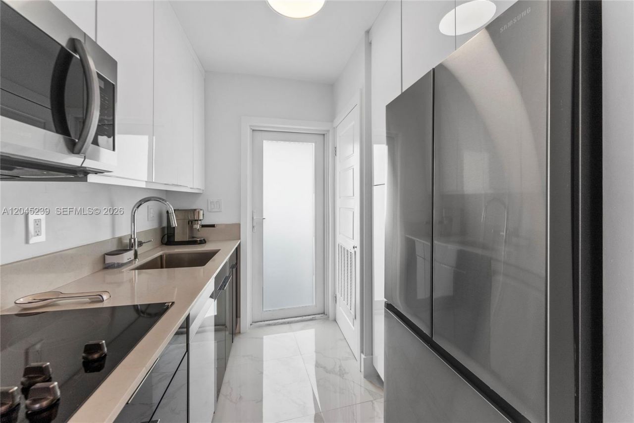3250 NE 28th St , Unit 403, Fort Lauderdale, FL 33308 Photo