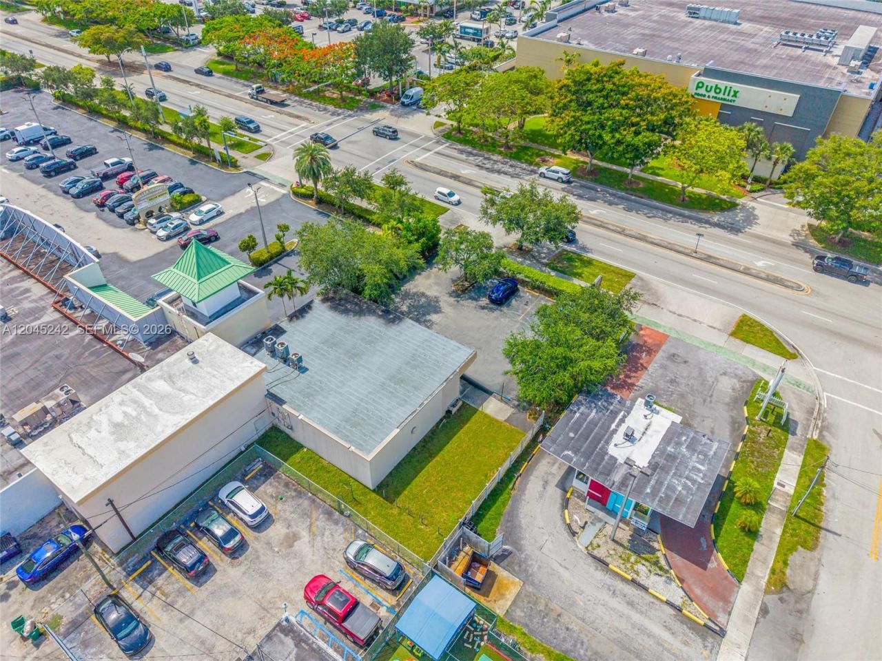 9465 SW 56th St , Miami, FL 33165 Photo