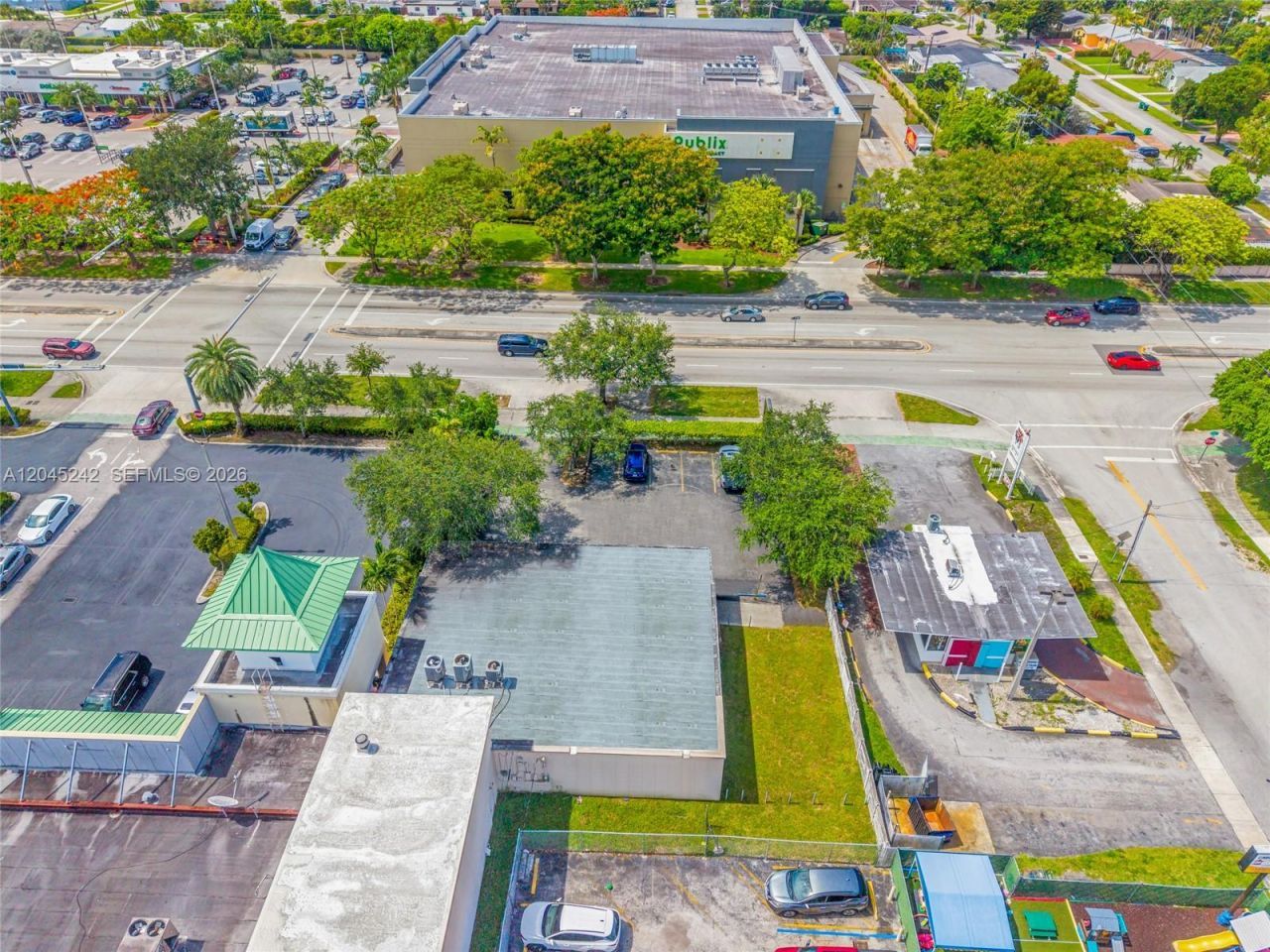 9465 SW 56th St , Miami, FL 33165 Photo
