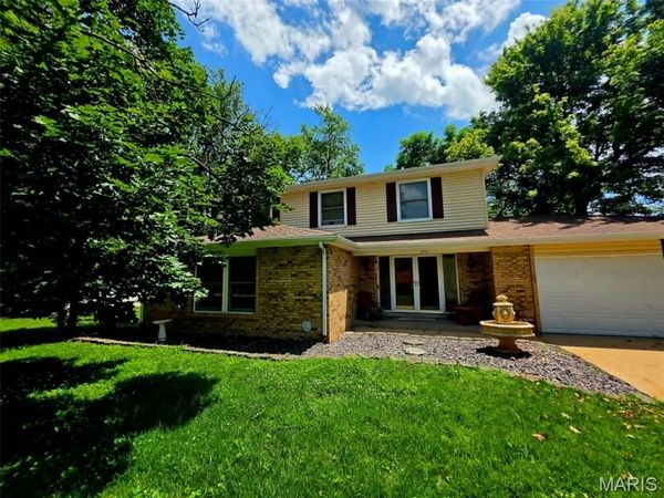 850 Fort Henry Road, Belleville, IL 62221