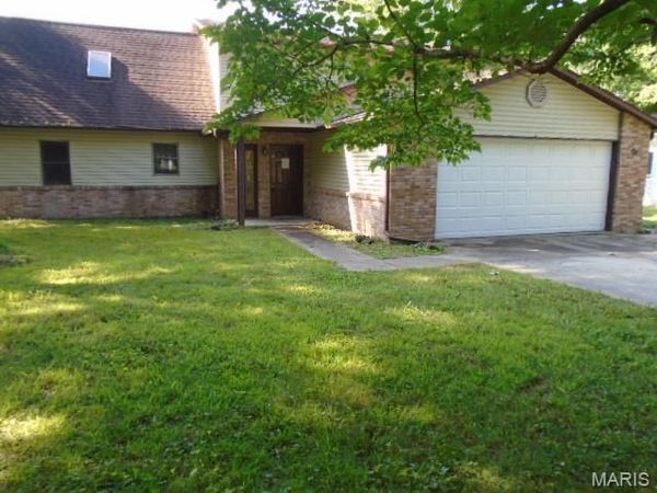 1197 Bella Vista Drive, Jackson, MO 63755