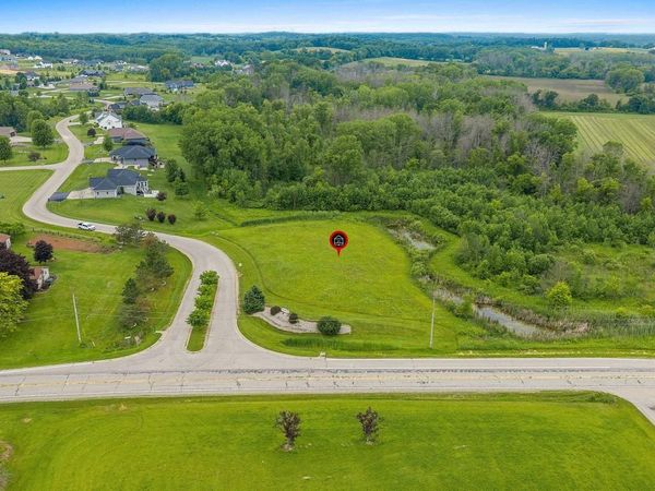 CROSS COUNTRY LANE, Hortonville, WI 54944