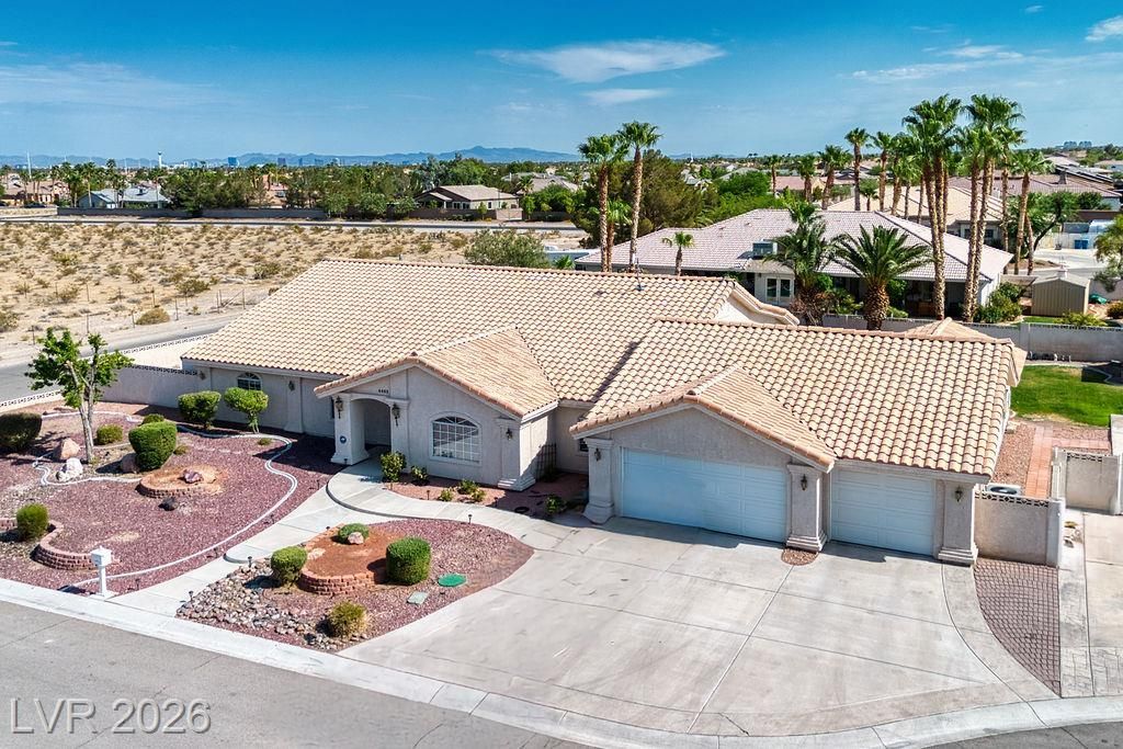 4465 N Campbell Road, Las Vegas, NV 89129 Main Photo
