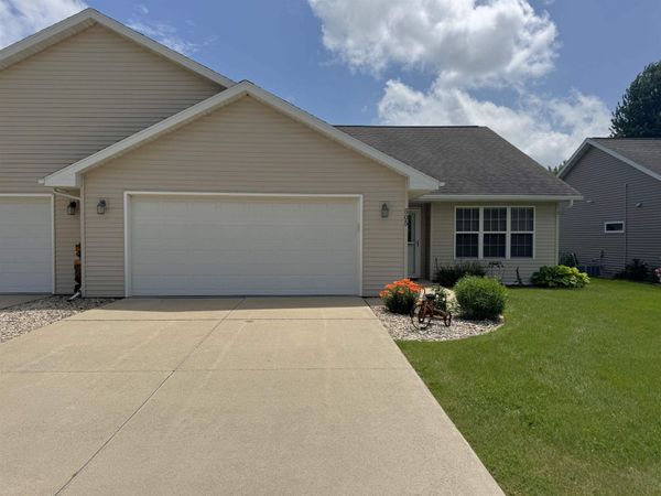 505 3rd Avenue, Unit 3, Monroe, WI 53566