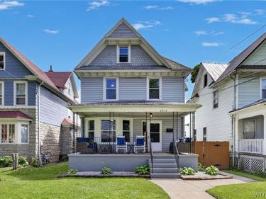 2215 Pierce Avenue, Niagara Falls, NY 14301