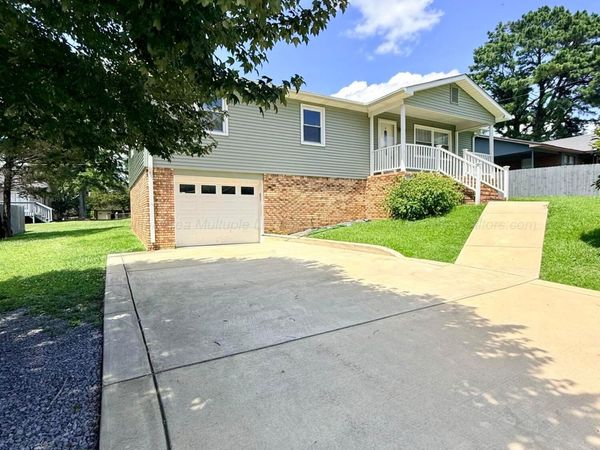 1527 LINDSEY Dr, Cullman, AL 35055