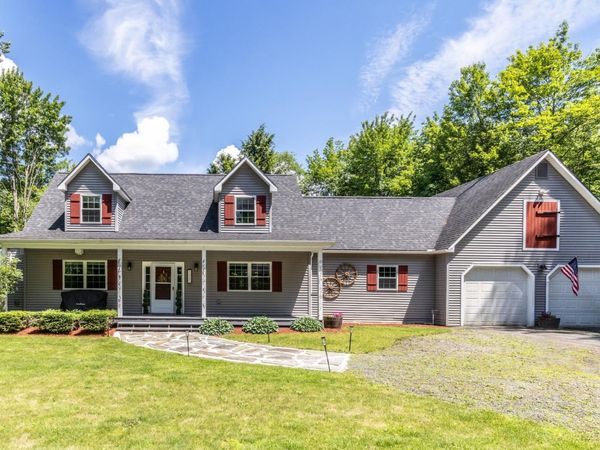 1242 Cady's Falls Road, Morristown, VT 05661