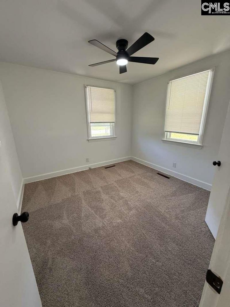 6 Emily Drive  Photo 13