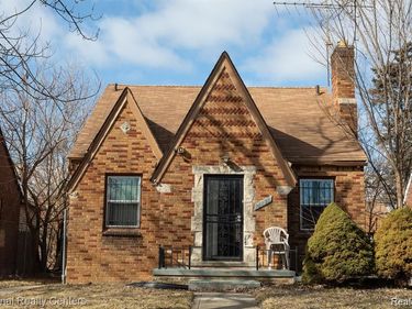 16827 Harlow Street, Detroit, Mi 48235